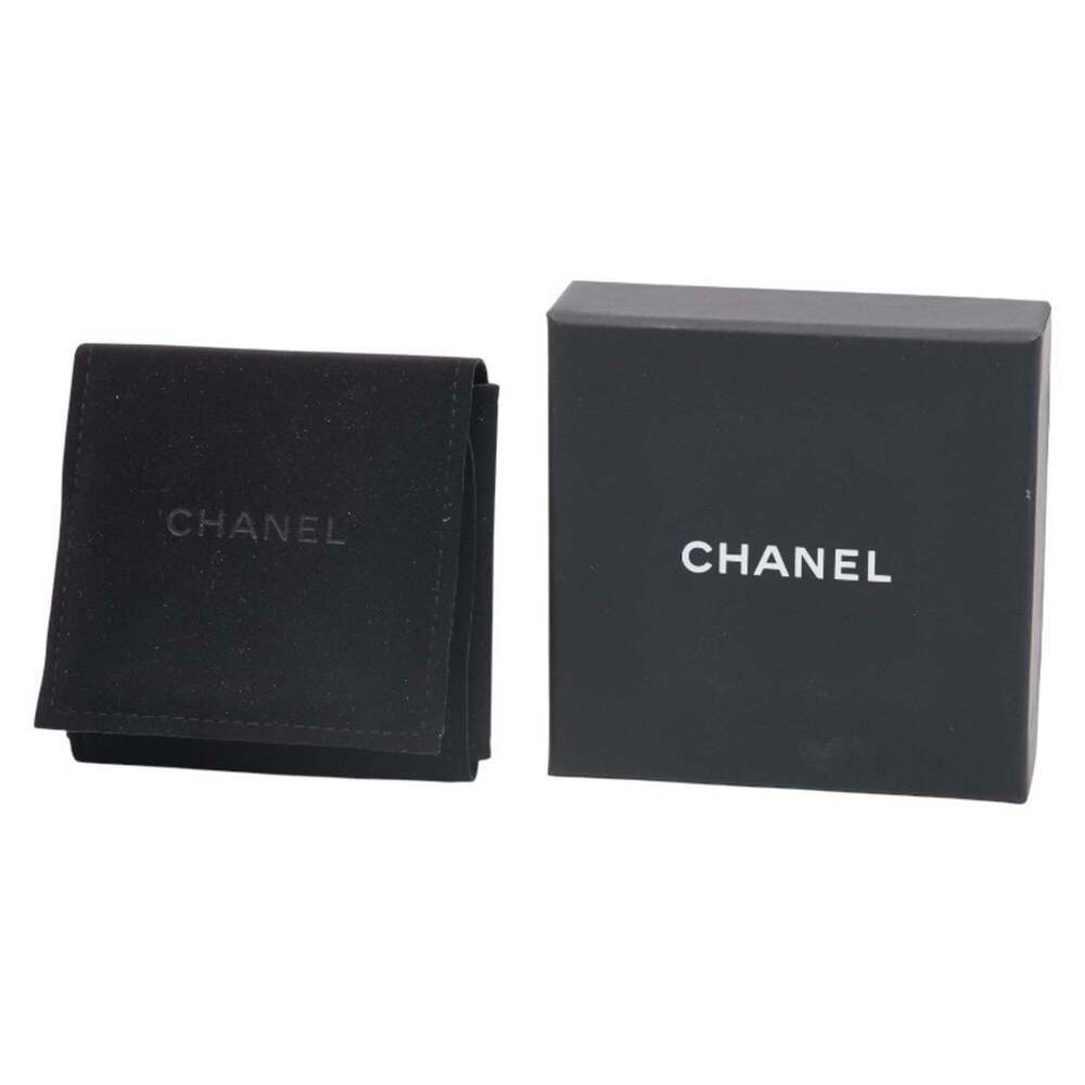 CHANEL Black Logo Brooch - Picture 4 of 4